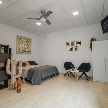 Hébergement de vacances Urban San Roque With Solarium *